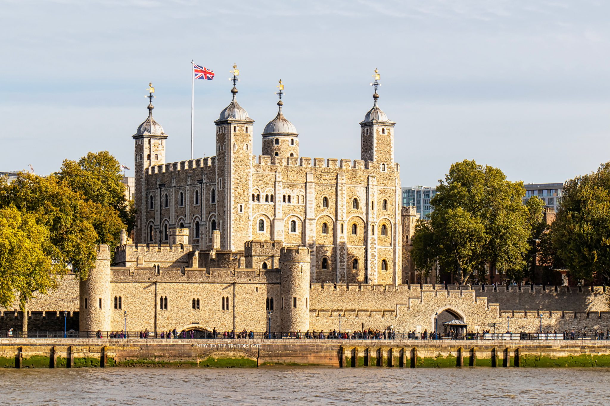 11 Scary Things To Do in London - TravelswithLouise.com